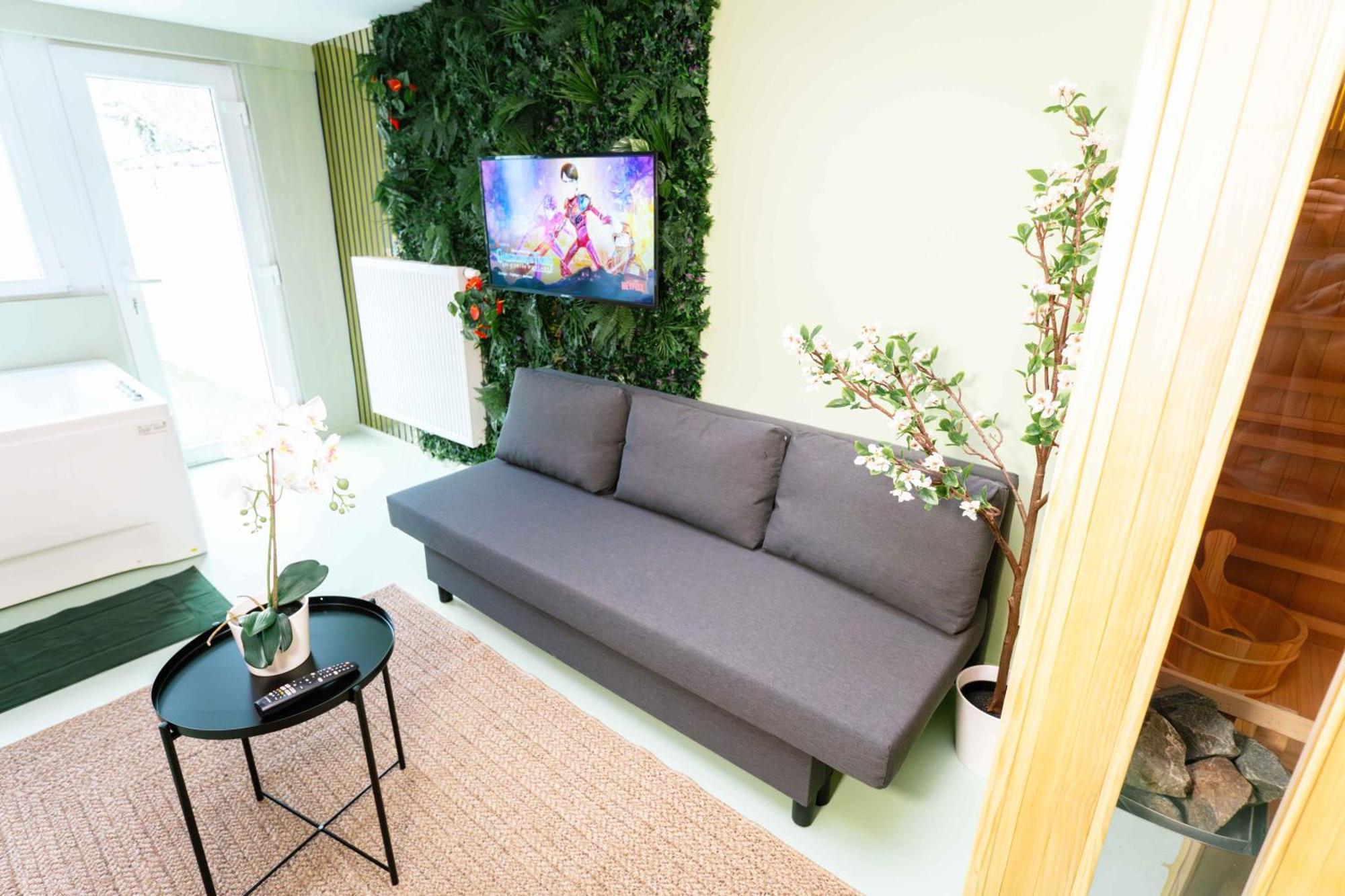 Capsule Flower - Balneo - Cinema - Billard - Nintendo Switch - Mons Centre Екстер'єр фото